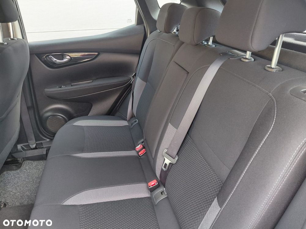 Nissan Qashqai - 10