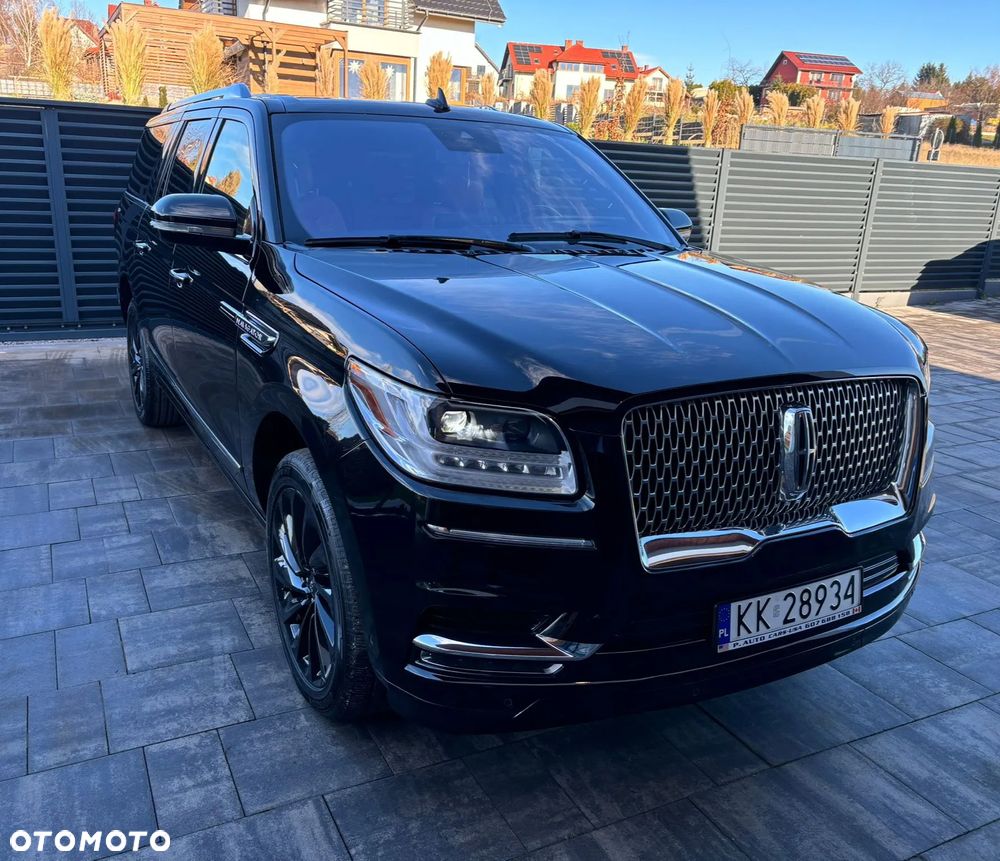 Lincoln Navigator - 2