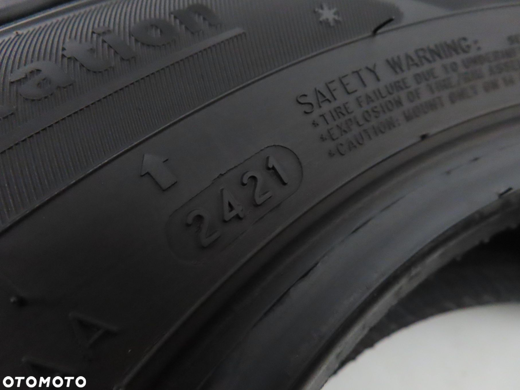2x 175/65R14 OPONY ZIMOWE Windforce Snowblazer 82T - 2