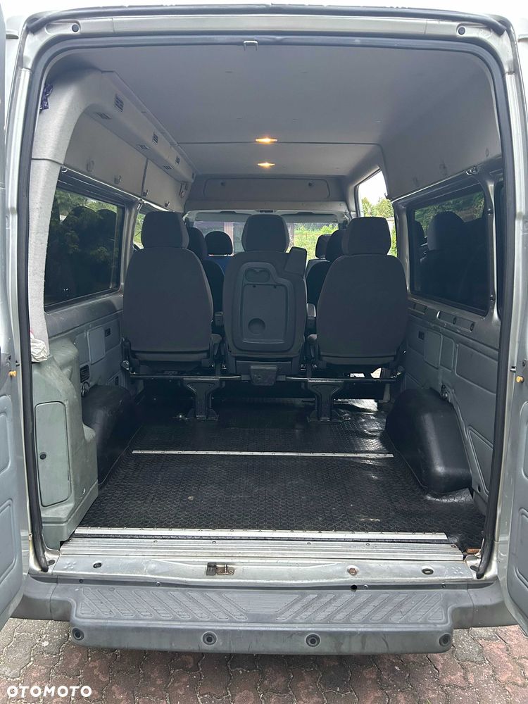 Ford Transit - 6
