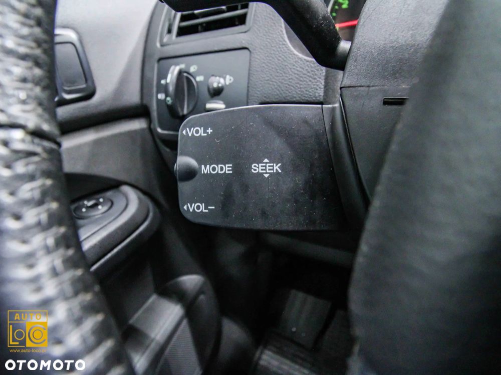 Ford Focus C-Max 1.8 Ghia - 23