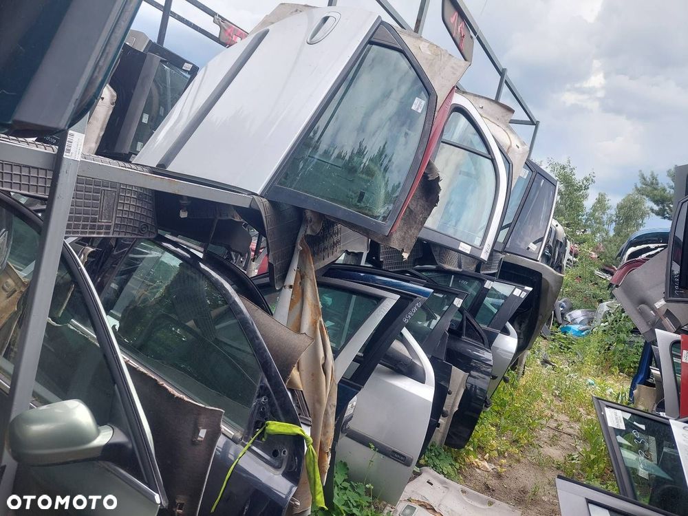 DRZWI KOMPLETNE PRAWY PRZÓD OPEL ASTRA H 5D Z20R - 9