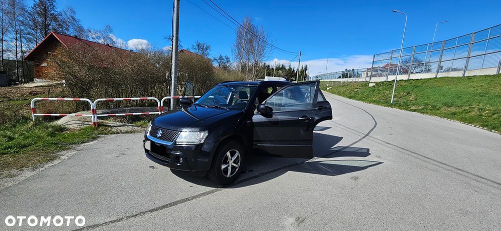 Suzuki Grand Vitara 1.9 DDiS - 6