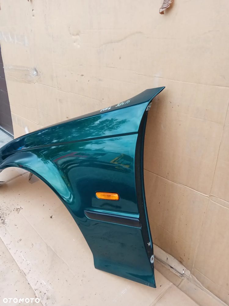 Błotnik lewy przód przedni BMW 3 E46 386/6 - 2