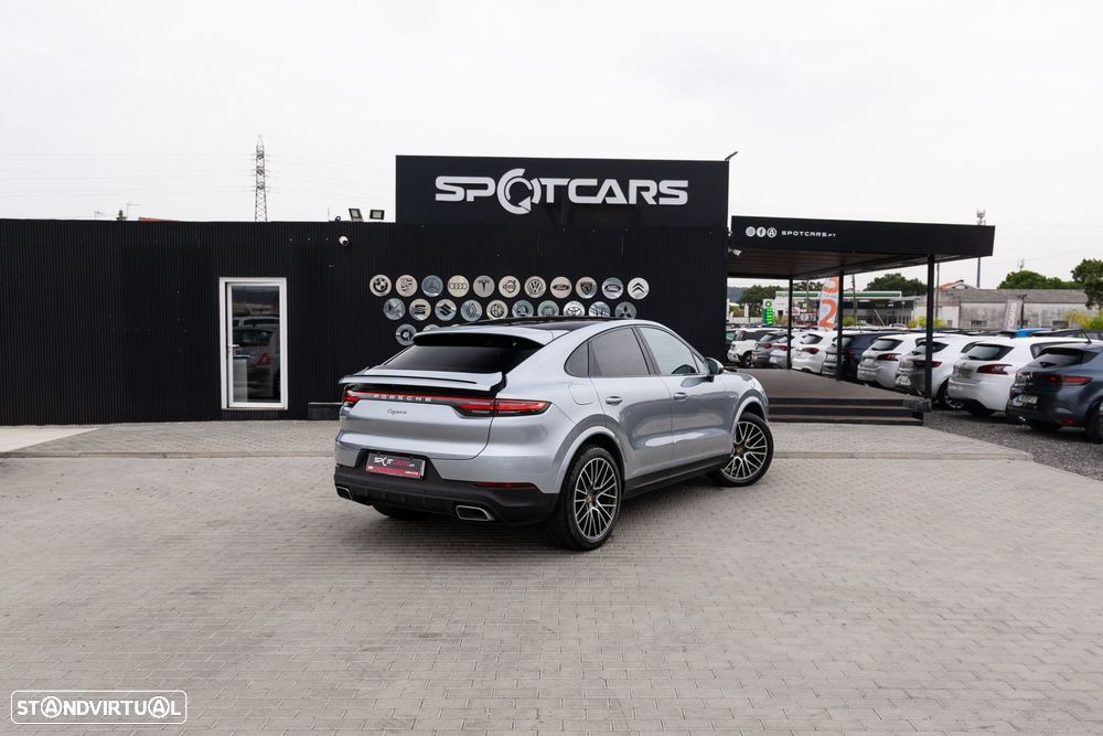 Porsche Cayenne Coupé E-Hybrid - 9