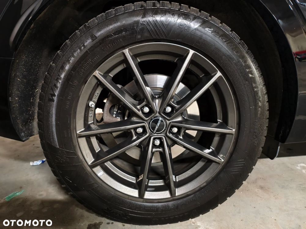 Kia Sportage 1.6 T-GDI HEV Business Line 4WD - 22