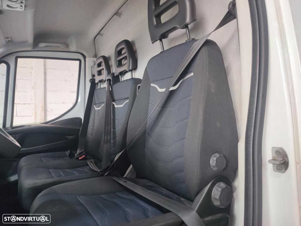 Iveco Daily 35S16V 4100 L4 c/IVA C/AUTOMATICA - 6