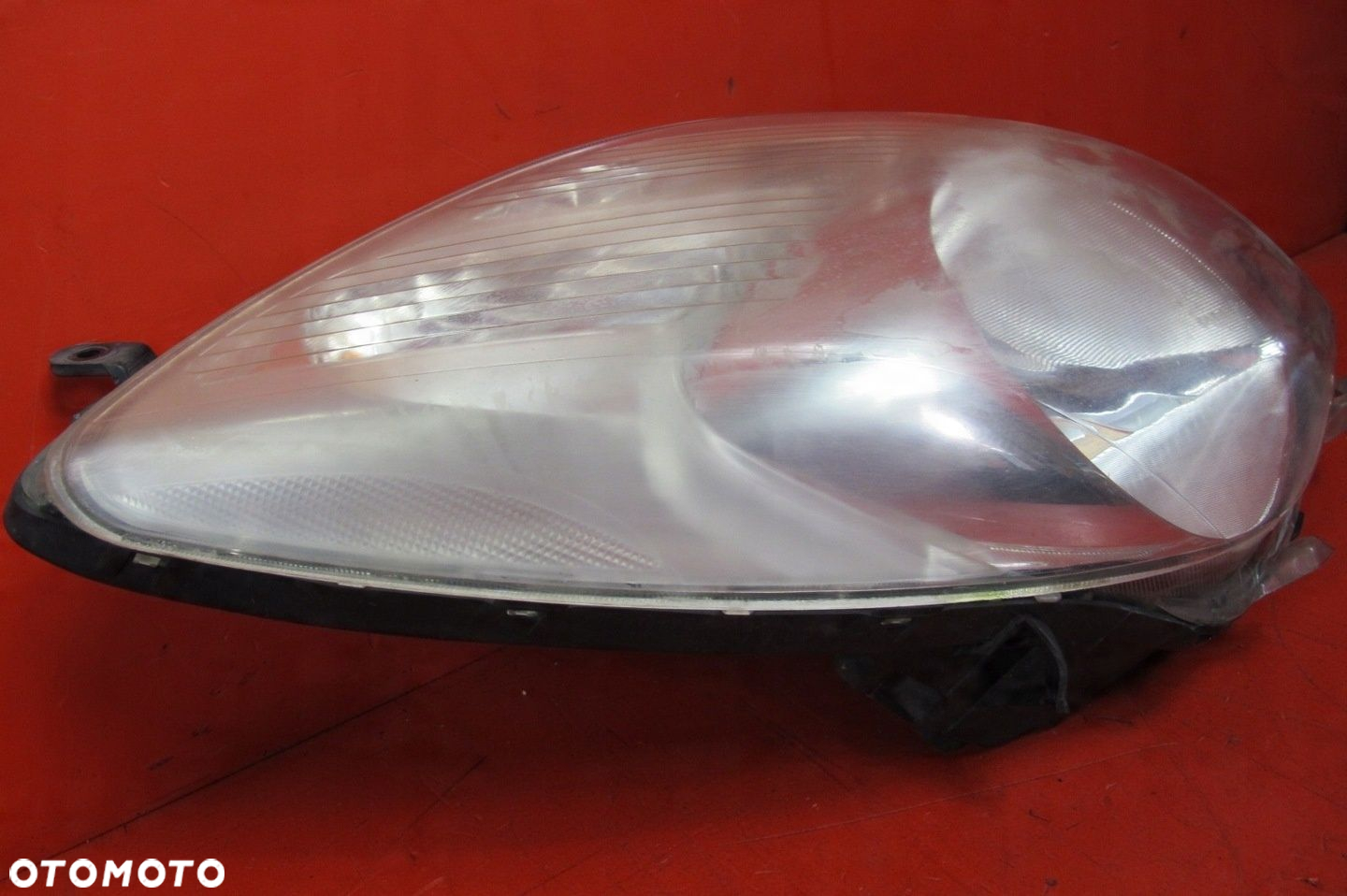 TOYOTA YARIS 2 II P9 05-09 LAMPA REFLEKTOR PRAWA PRZÓD PRZEDNIA 81110-0D120 - 4