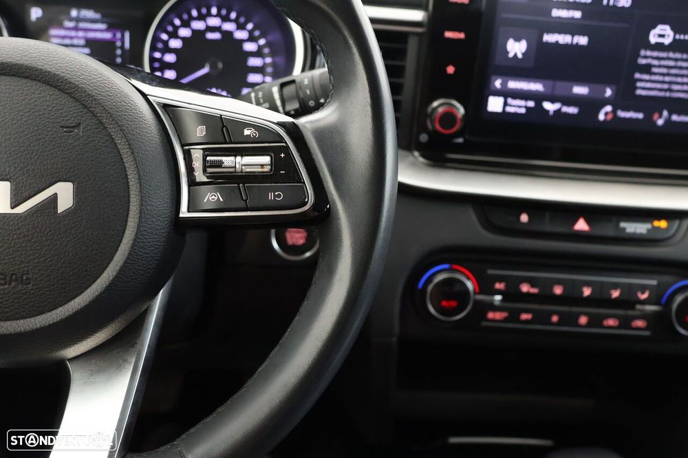 Kia Ceed SW 1.6 GDi PHEV Drive 6DCT - 13
