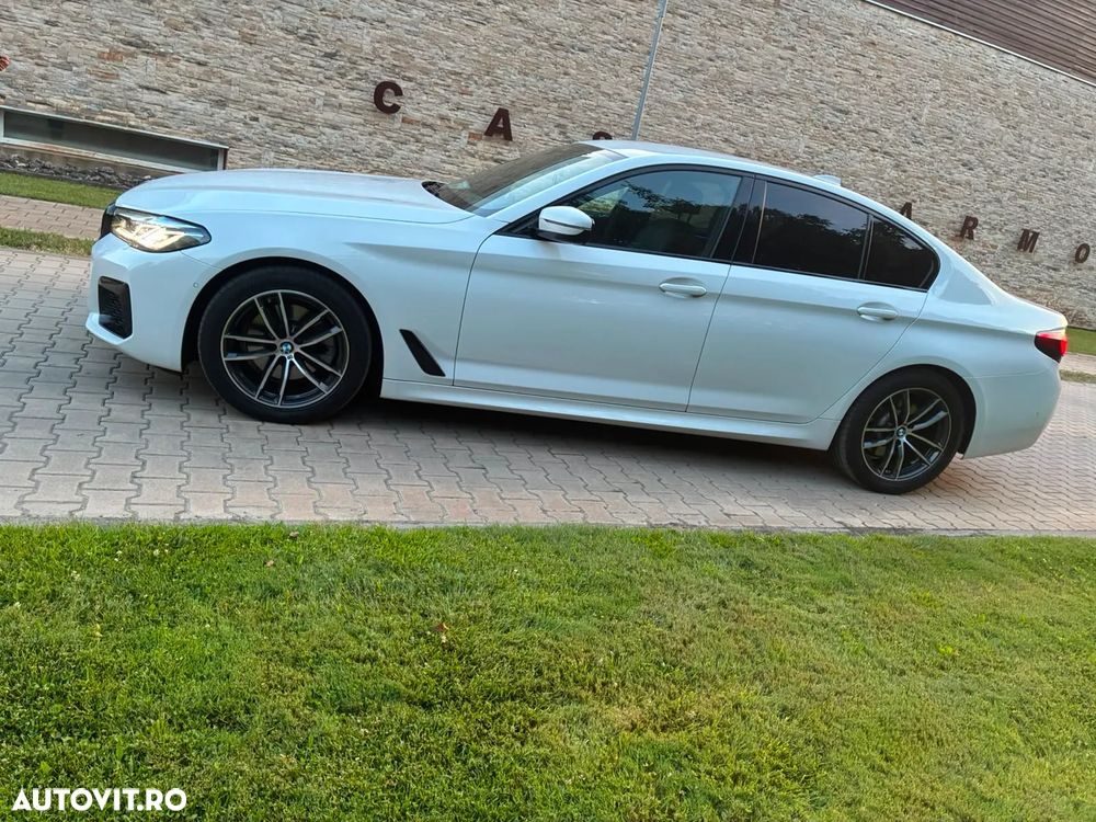 BMW Seria 5 520d AT MHEV - 18