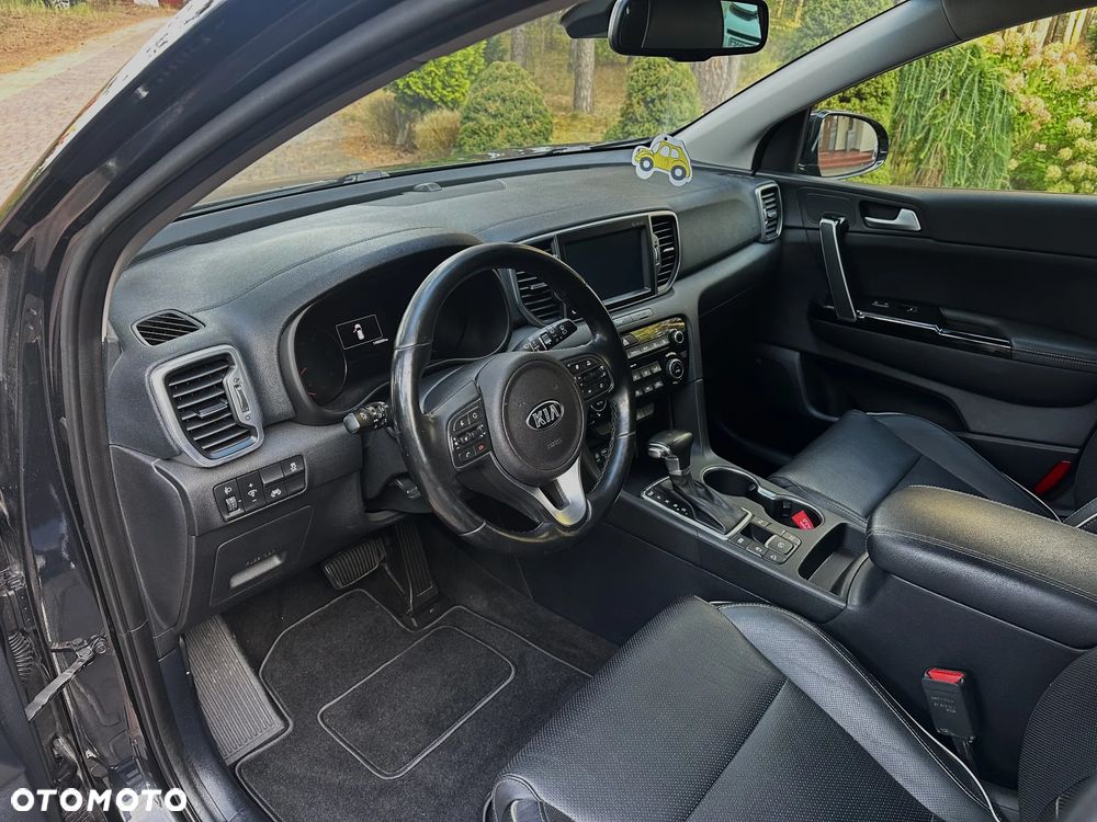 Kia Sportage 1.7 CRDI 2WD ISG Dream-Team Edition - 16