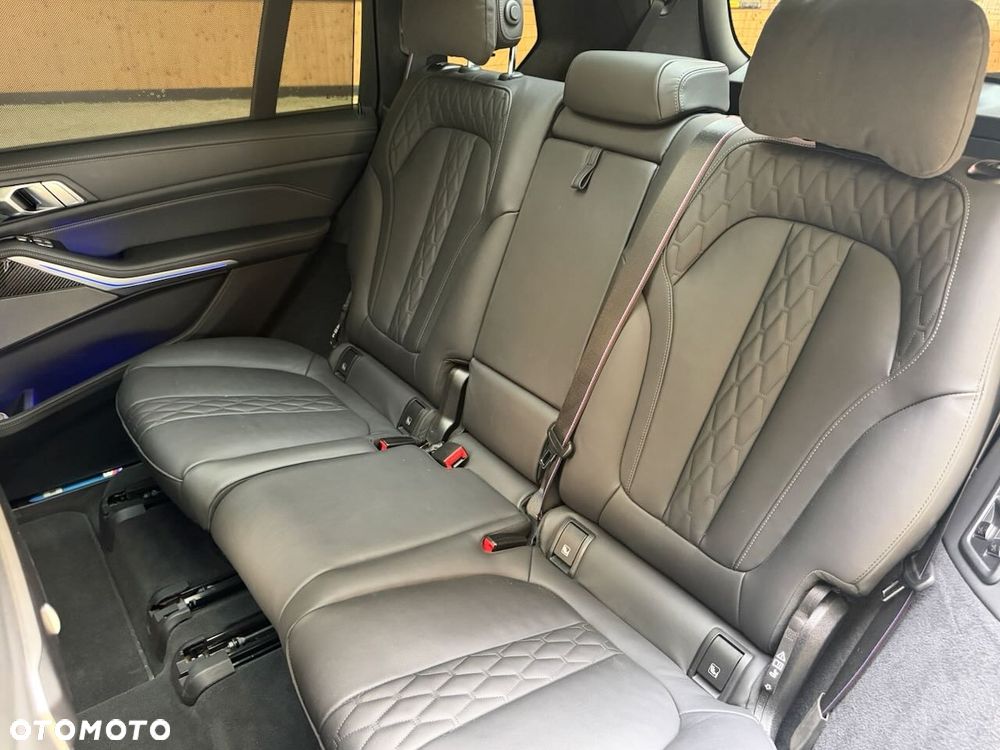 BMW X7 xDrive40d mHEV sport - 13