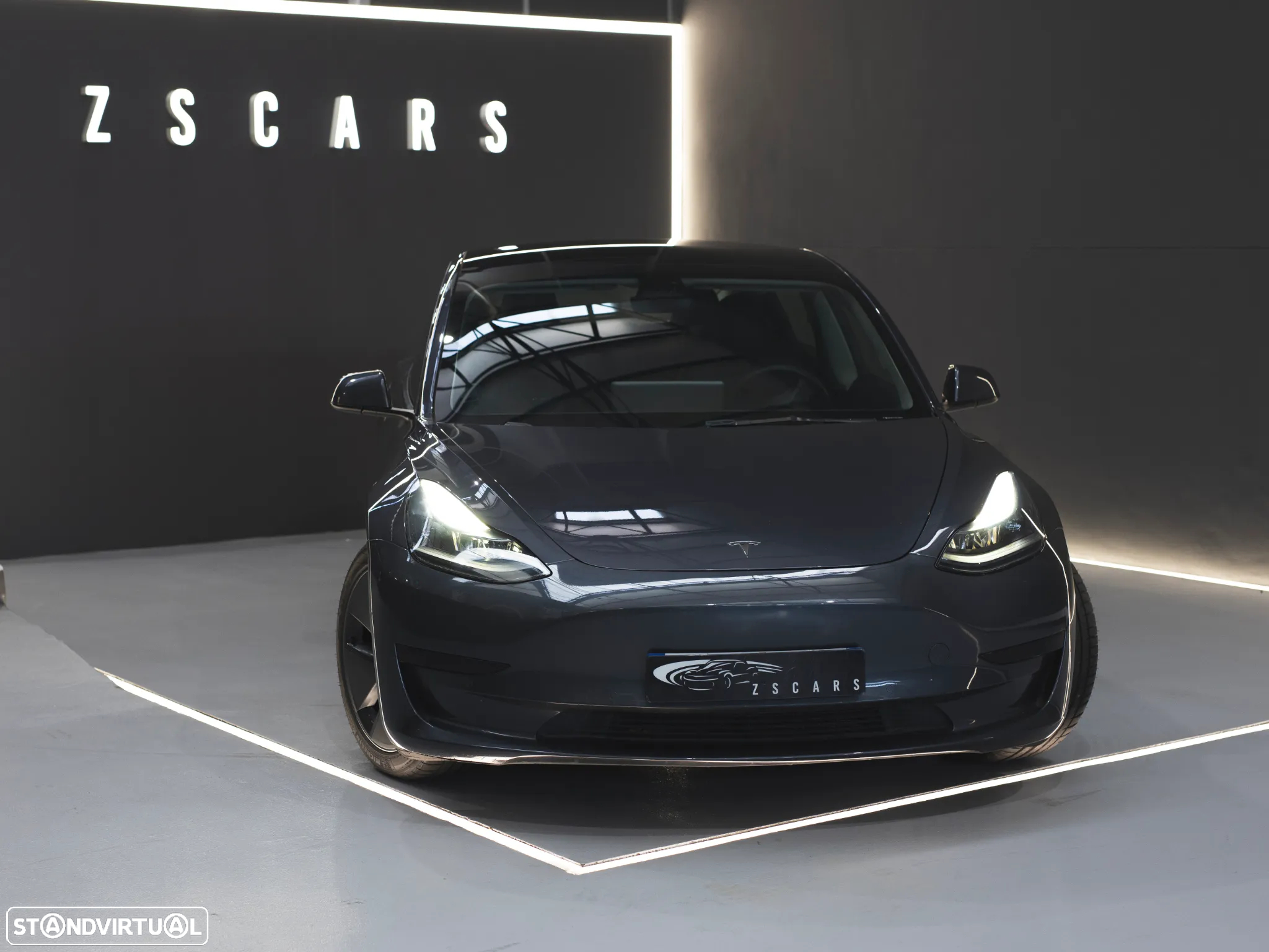 Tesla Model 3 Standard Range Plus RWD - 2