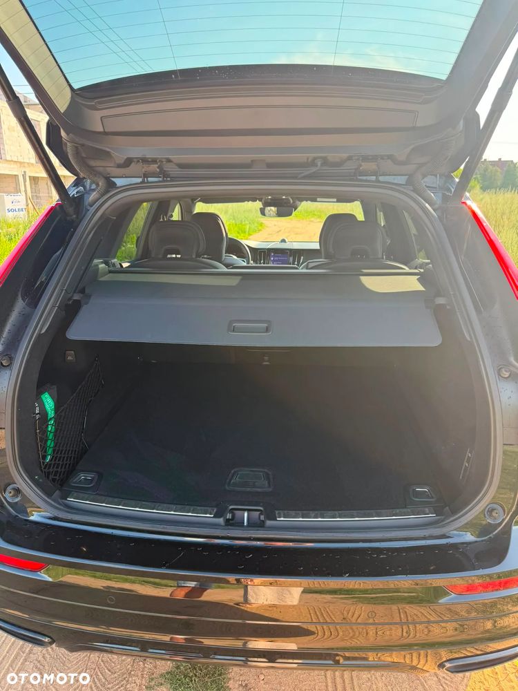 Volvo XC 60 B5 B AWD R-Design - 10