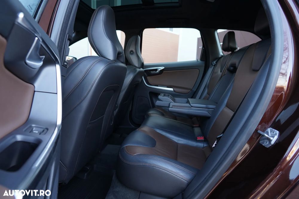 Volvo XC 60 D4 Geartronic Ocean Race - 12