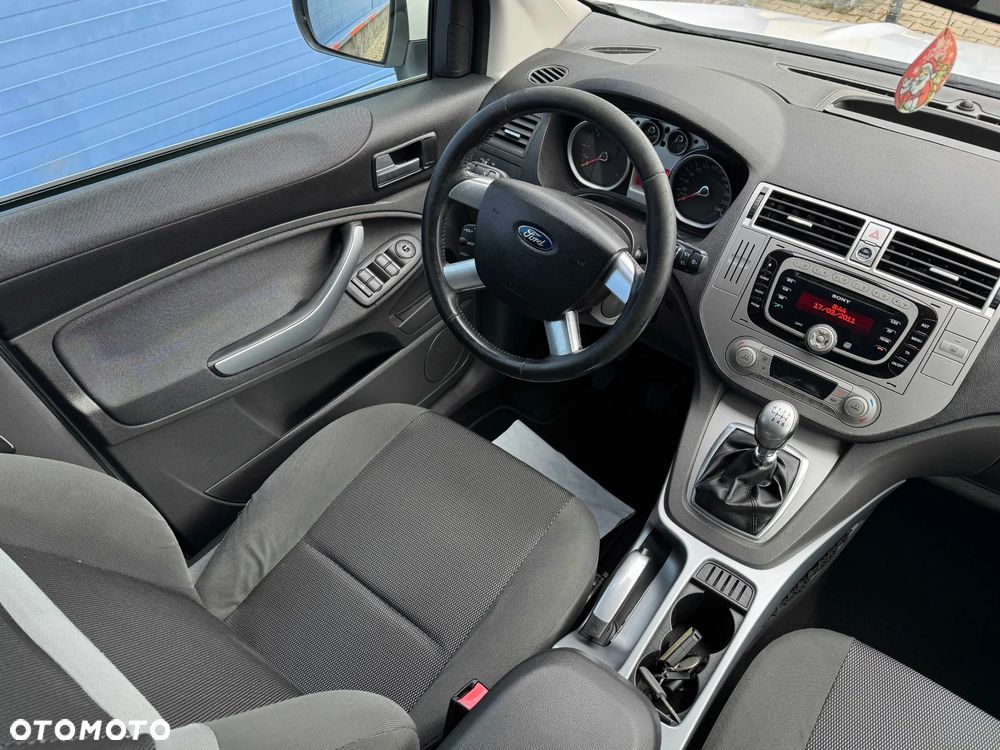 Ford Kuga 2.0 TDCi 4x4 Trend - 18