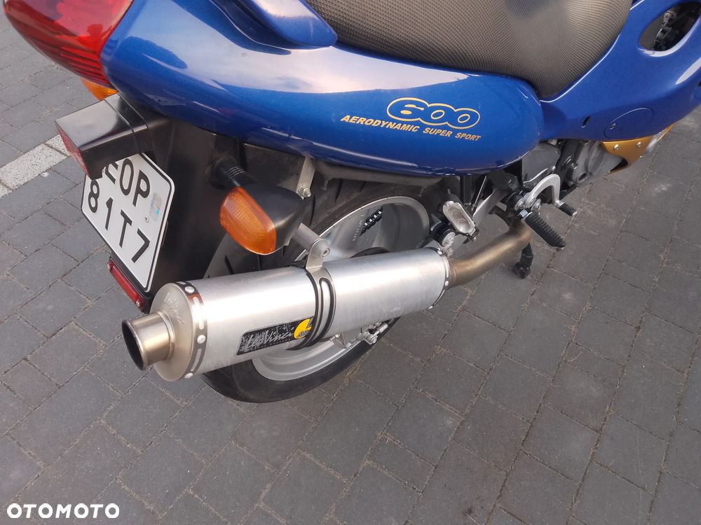 Suzuki GSX-F - Katana - 10