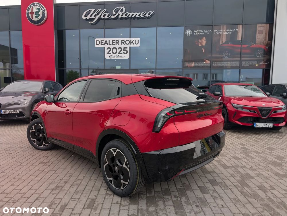 Alfa Romeo Junior 1.2 mHEV Ti eDCT - 5