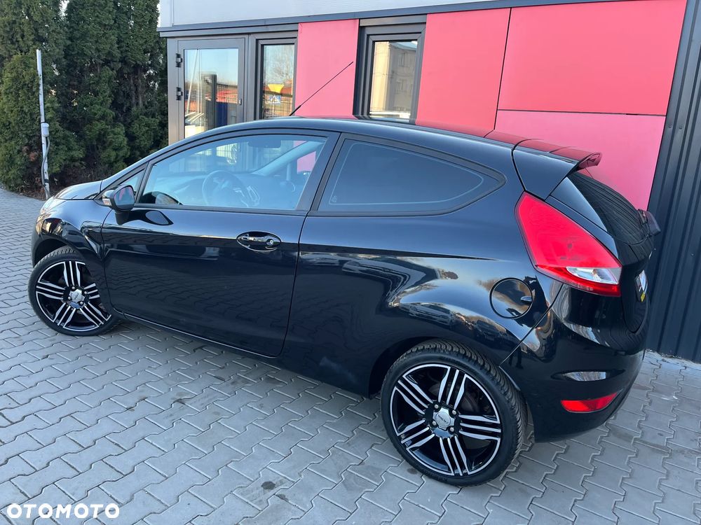 Ford Fiesta 1.25 Titanium - 9