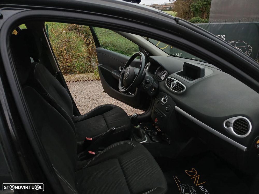 Renault Clio 1.2 16V Dynamique S - 3