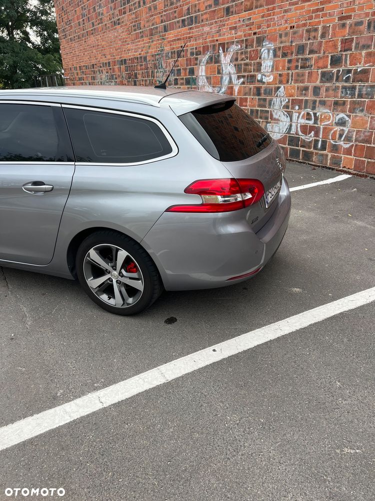 Peugeot 308 1.6 BlueHDi Allure S&S - 14