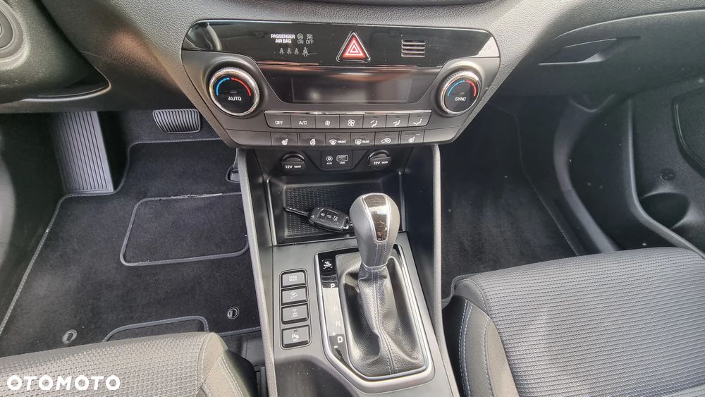 Hyundai Tucson 1.6 Turbo 4WD DCT Style - 23