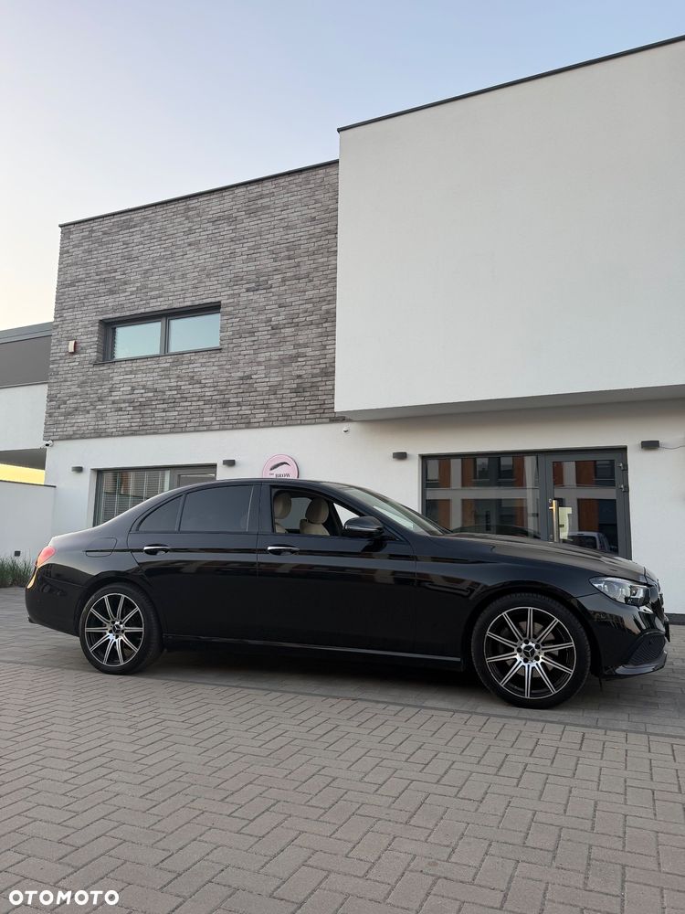 Mercedes-Benz Klasa E 220 d 4-Matic Avantgarde - 5