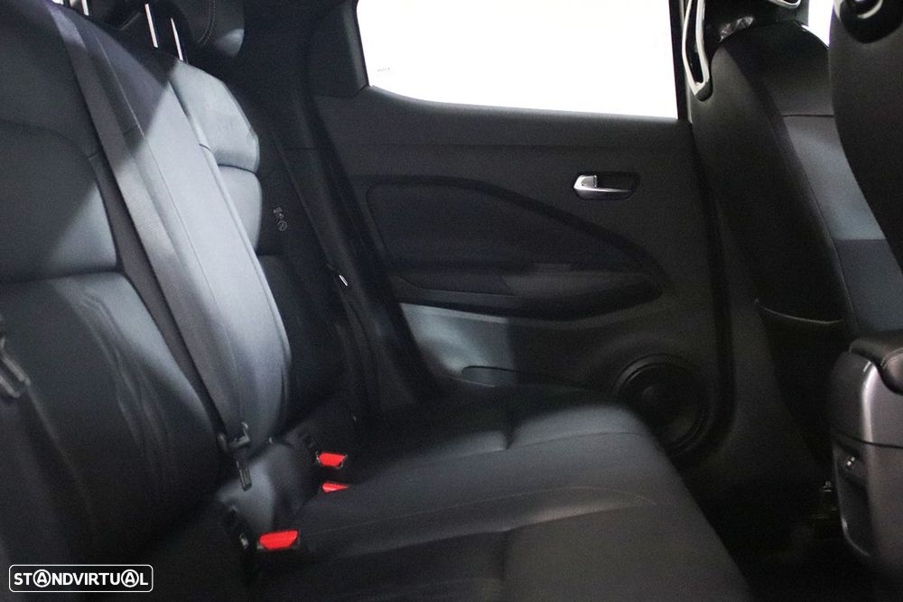 Nissan Juke - 23