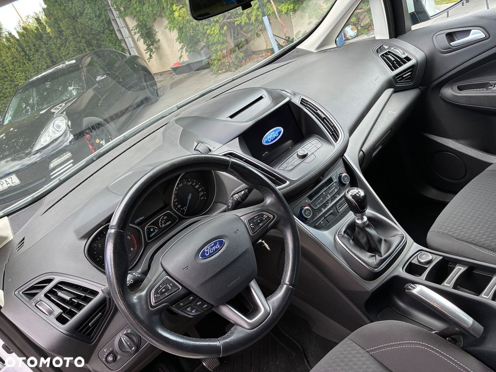 Ford C-MAX - 24