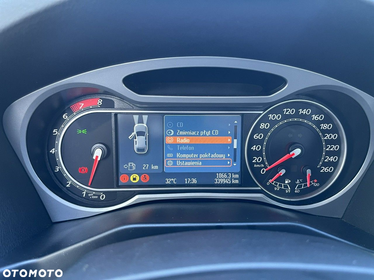 Ford Mondeo - 12