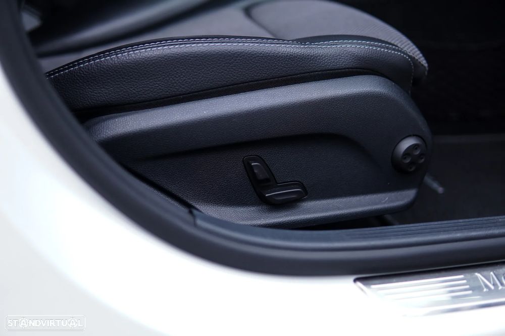 Mercedes-Benz C 300 BlueTEC Hybrid Avantgarde + - 36