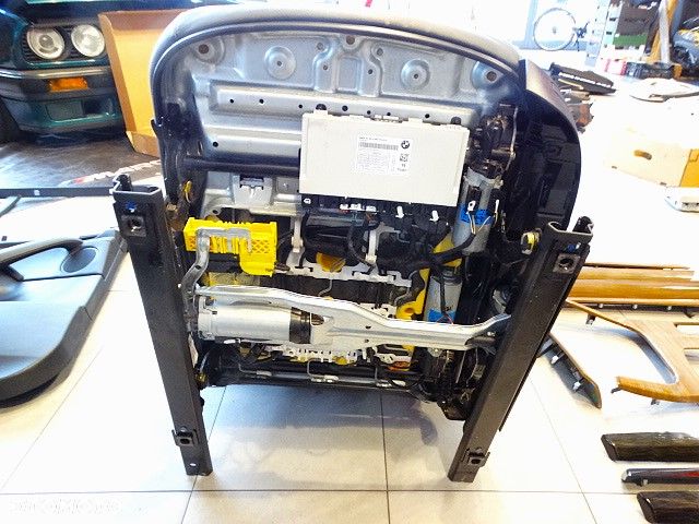 X3 F25 Euro Skóra Nevada Ambiente Grzane Pompowane Fotele Rolety Pamięć Przeszycia Podłokietnik Boczki Podświetlane Wiązki - 23