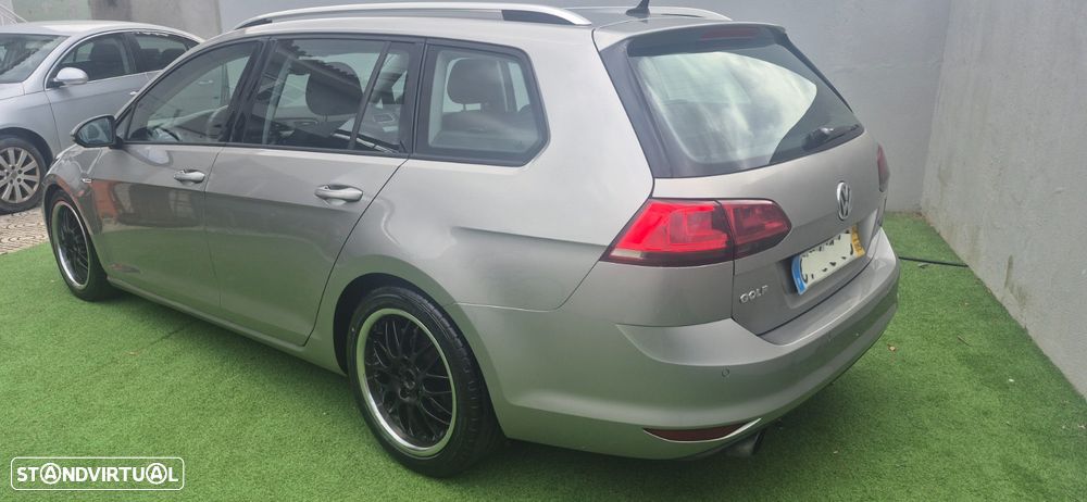 VW Golf Variant - 3