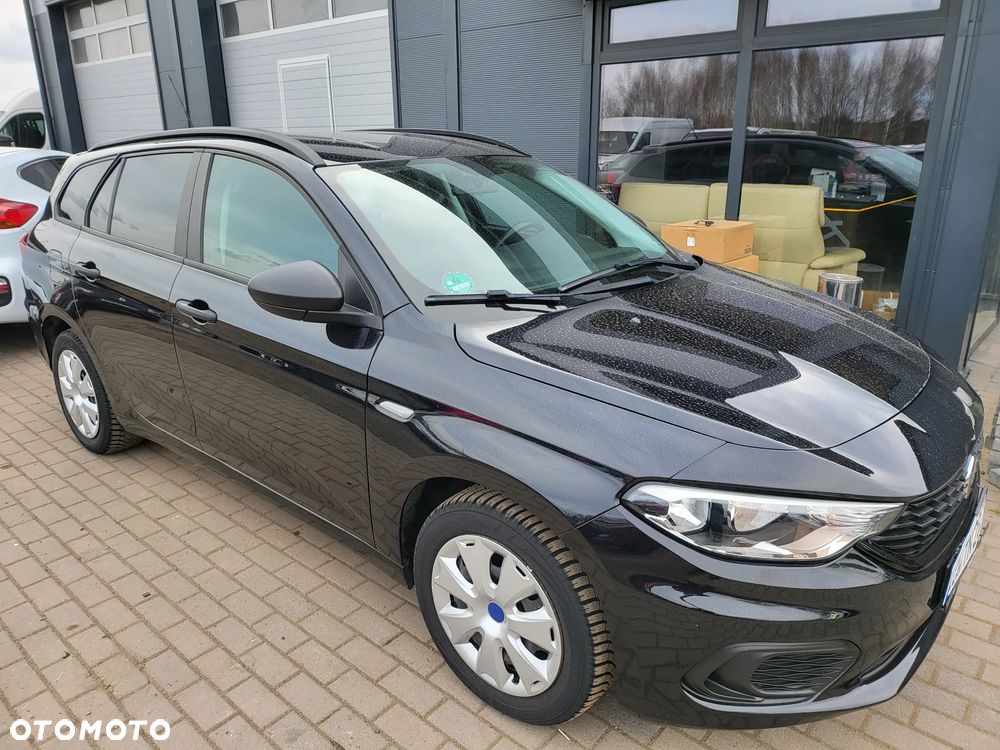 Fiat Tipo 1.4 16v Lounge EU6d - 35