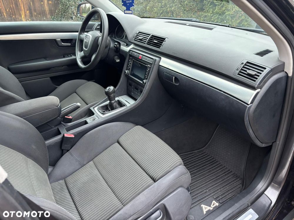 Audi A4 Avant 2.0 TDI DPF - 19