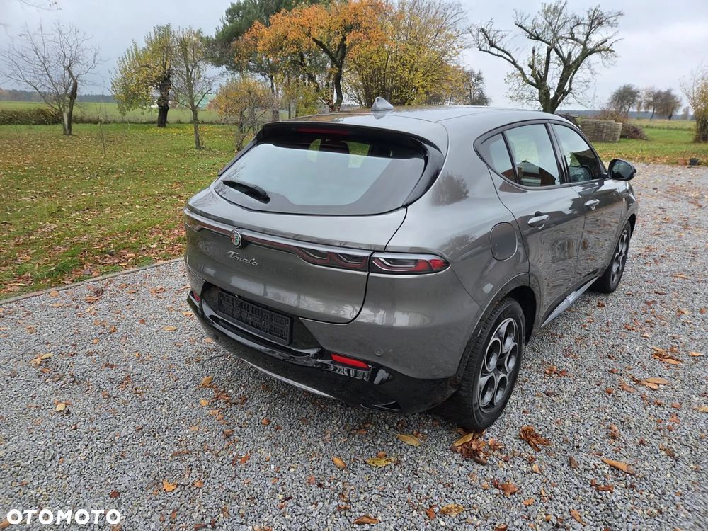 Alfa Romeo Tonale 1.5 T4 GSE mHEV TI DCT - 6