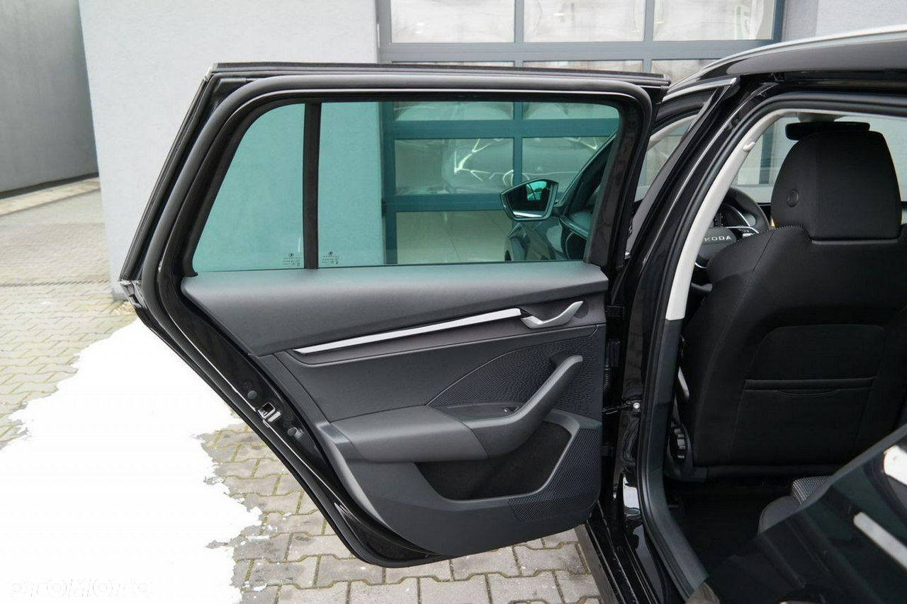 Skoda Octavia - 22