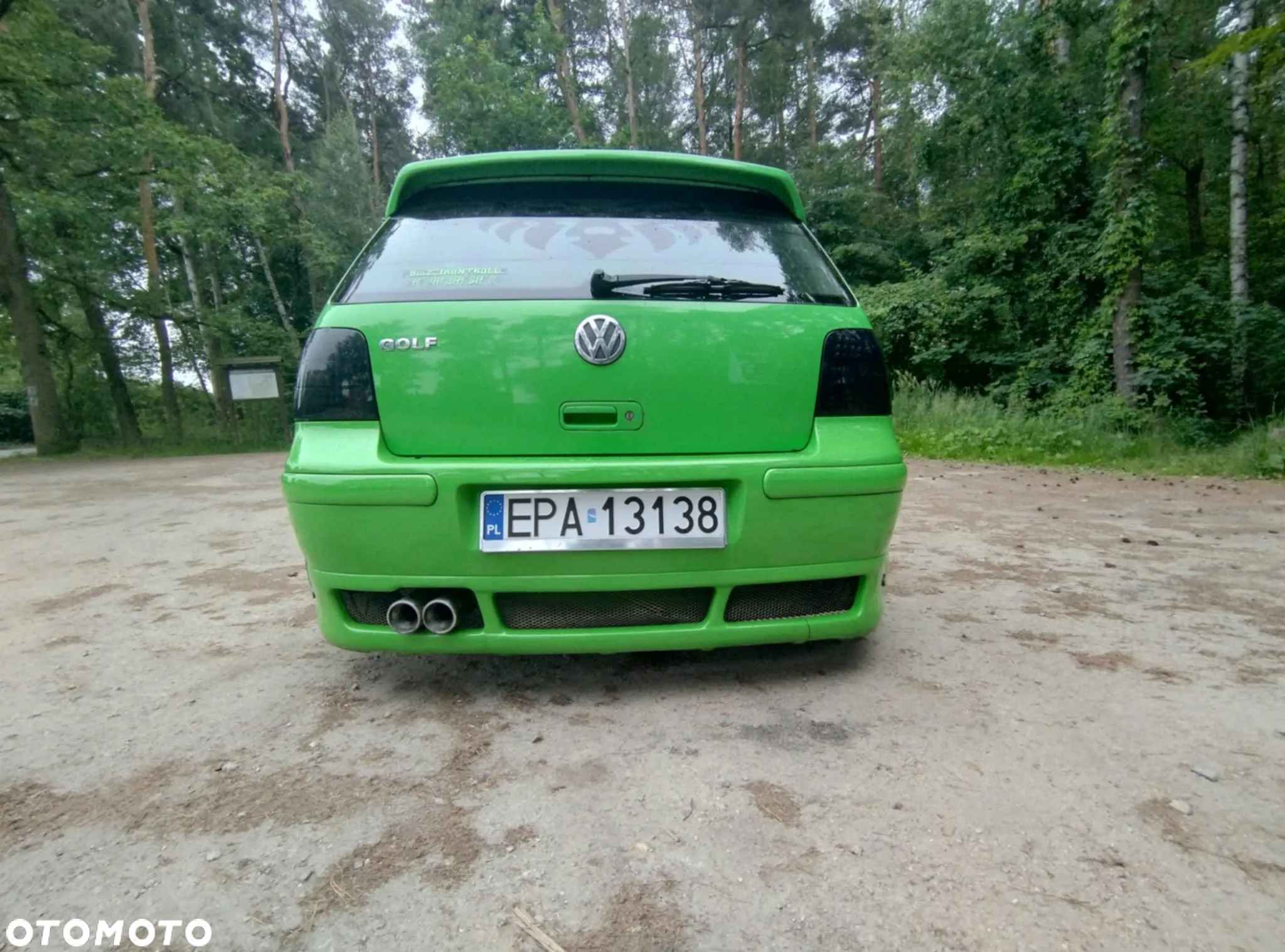 Volkswagen Golf - 11