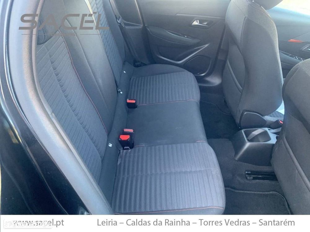 Peugeot 208 1.2 PureTech Active Pack - 11