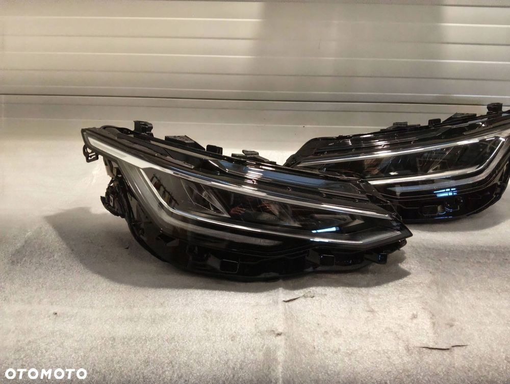 volkswagen golf viii lift full led komplet lamp 5h1941005a / 5h1941006a - 2