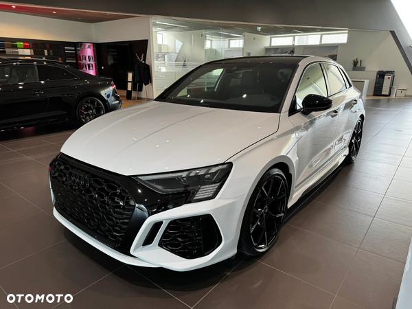 Audi RS3 TFSI Quattro S tronic