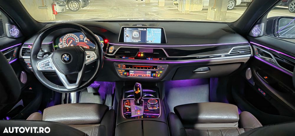 BMW Seria 7 740d xDrive - 9