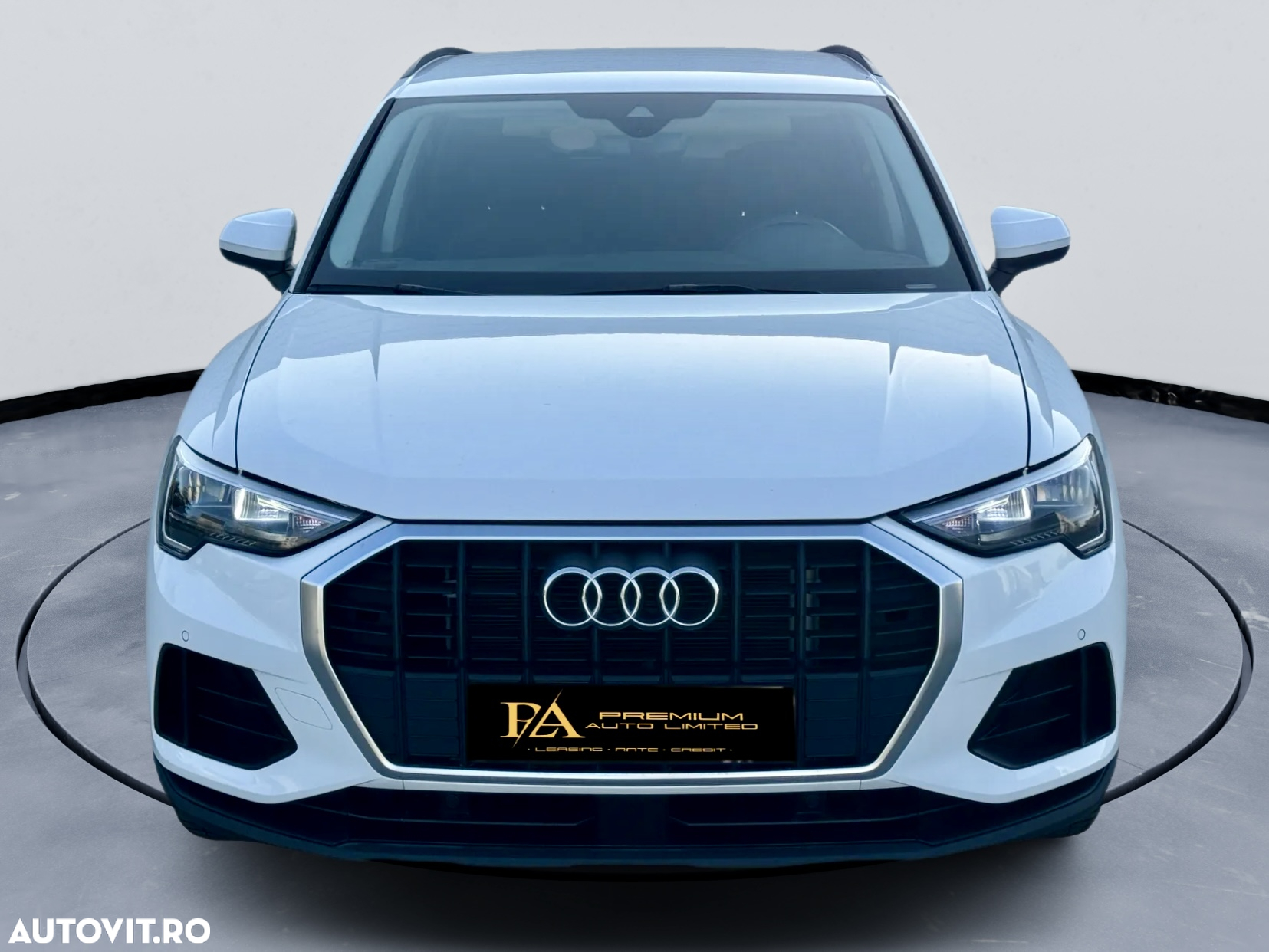 Audi Q3 45 TFSIe S tronic - 3