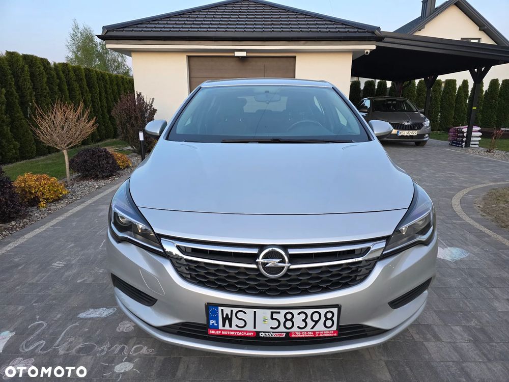 Opel Astra 1.6 CDTI Enjoy - 1