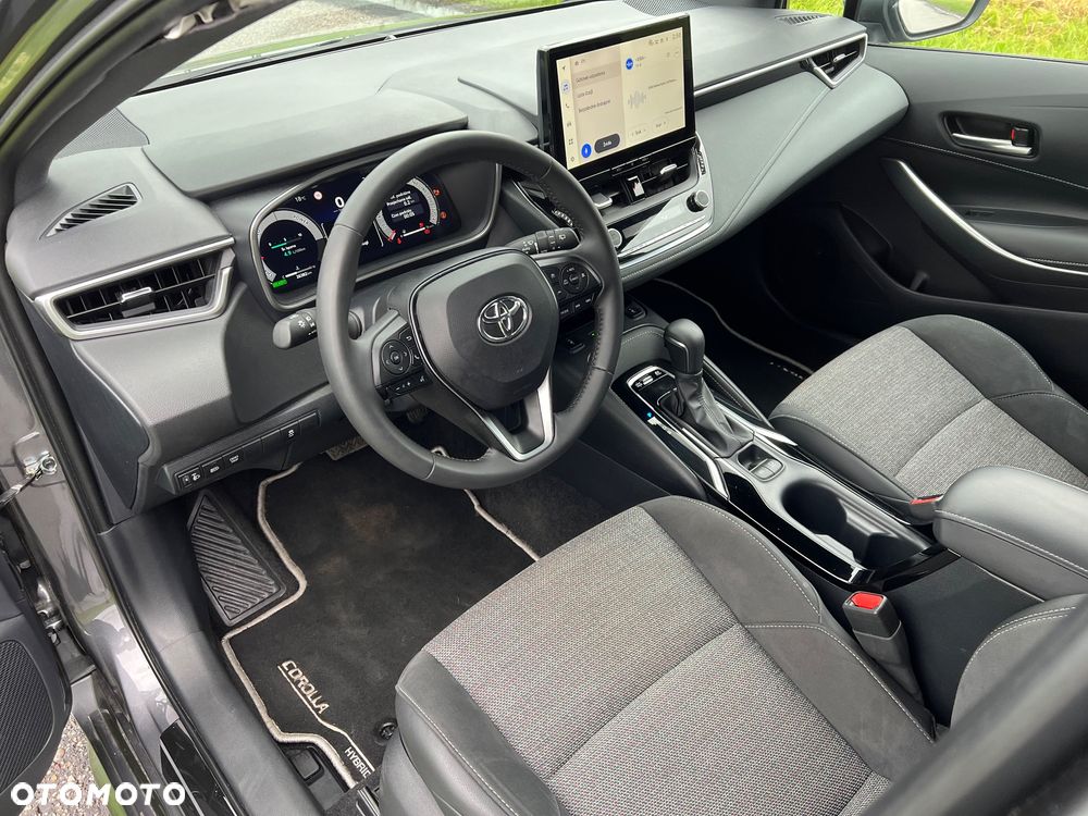 Toyota Corolla 1.8 Business Edition - 10