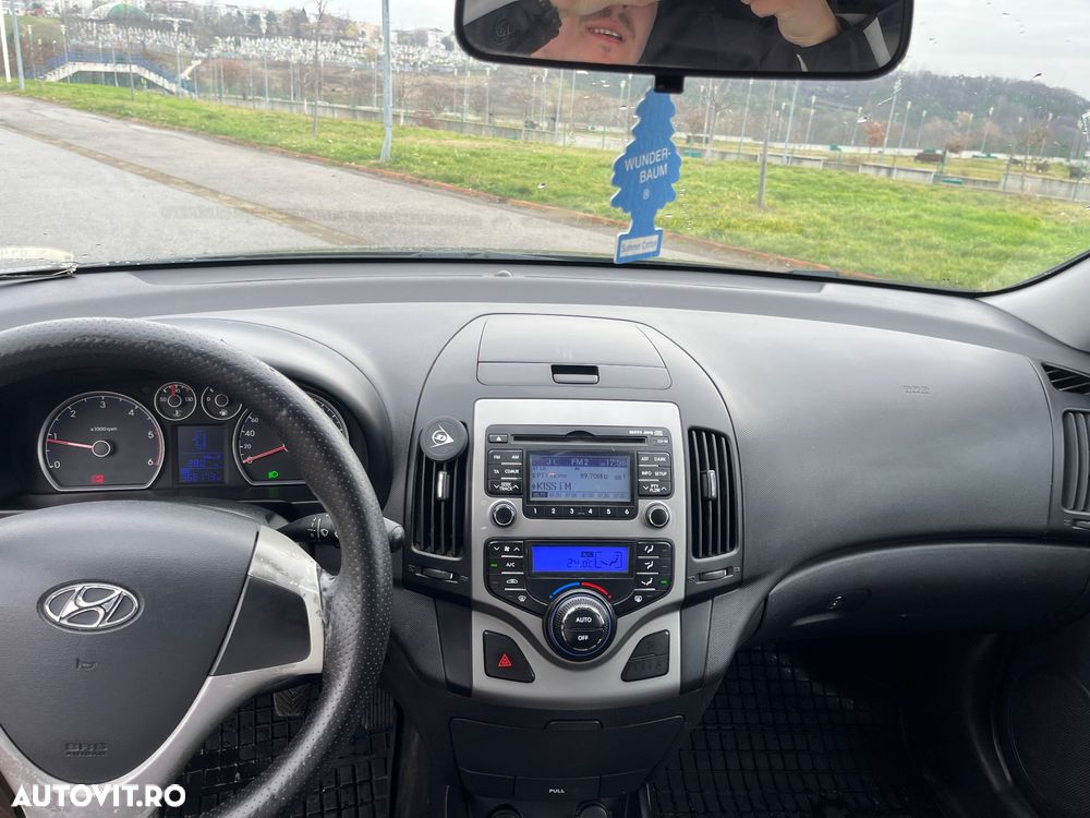 Hyundai i30 1.6 CRDI Classic - 5