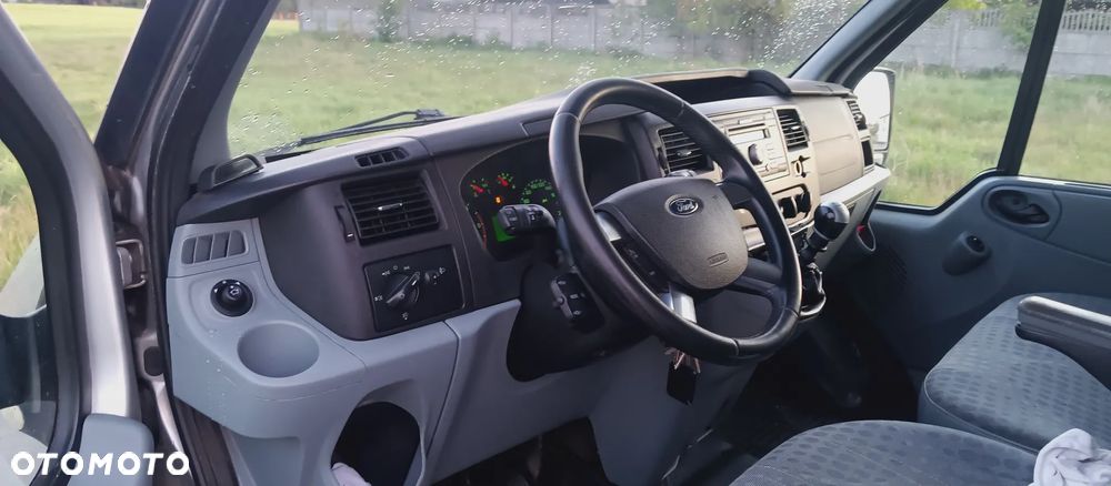 Ford Transit 300S Trend - 4