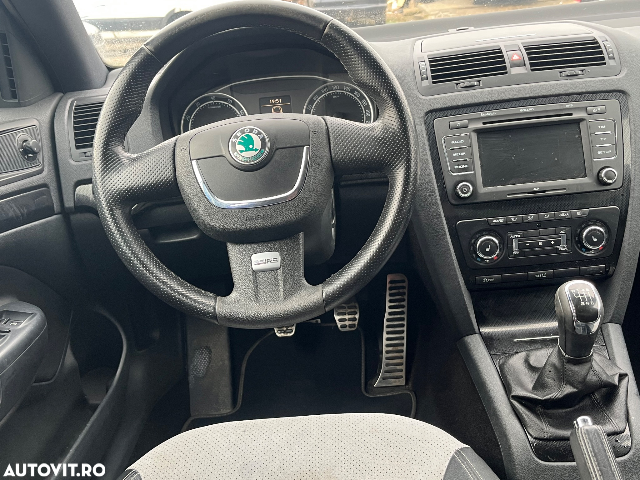 Skoda Octavia 2.0 TFSI RS - 11