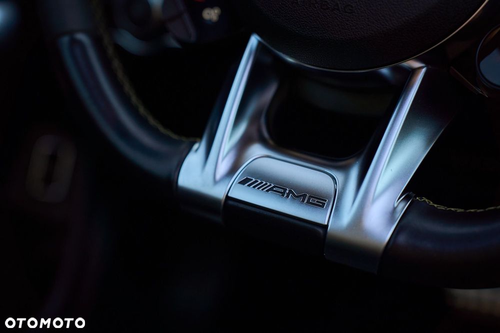 Mercedes-Benz CLA AMG 45 S 4-Matic 8G-DCT - 36