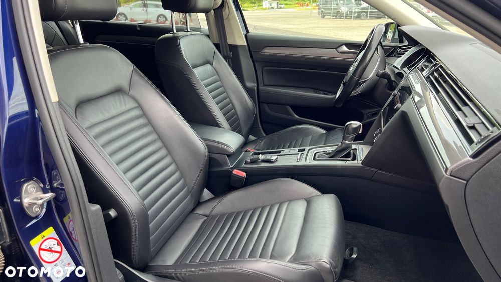 Volkswagen Passat Alltrack 2.0 TDI SCR 4Mot DSG - 8